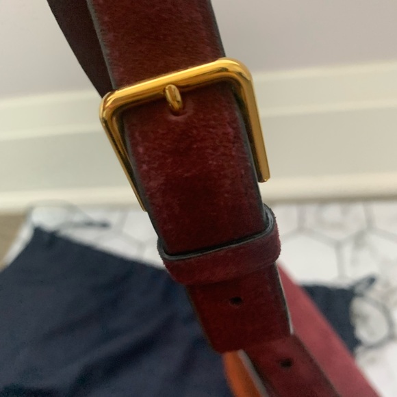 Hayward Suede crossbody bag - Picture 7 of 10